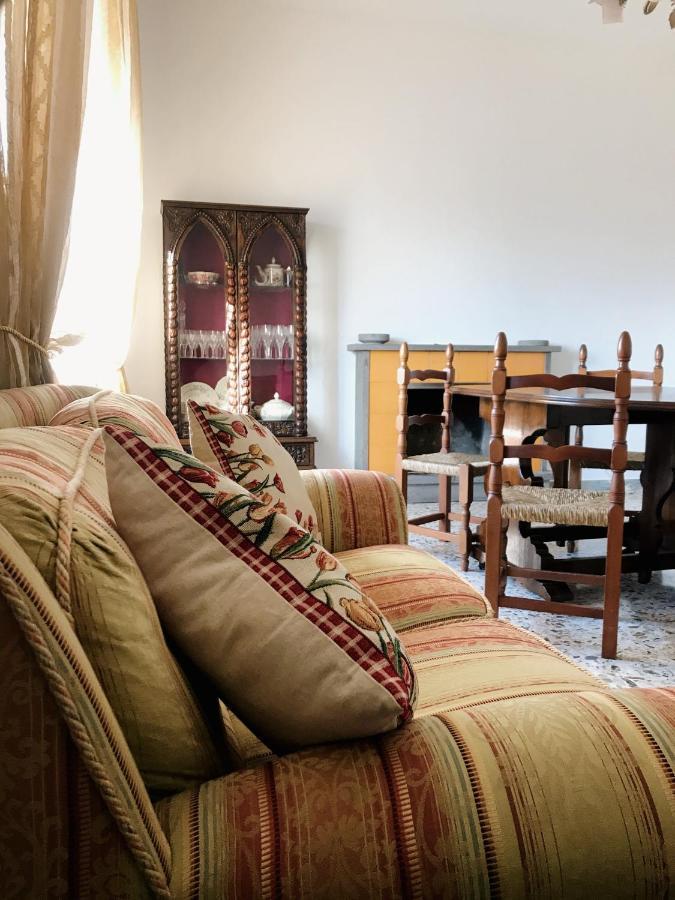 Casa Zi' Peppe Apartment Capranica Bagian luar foto