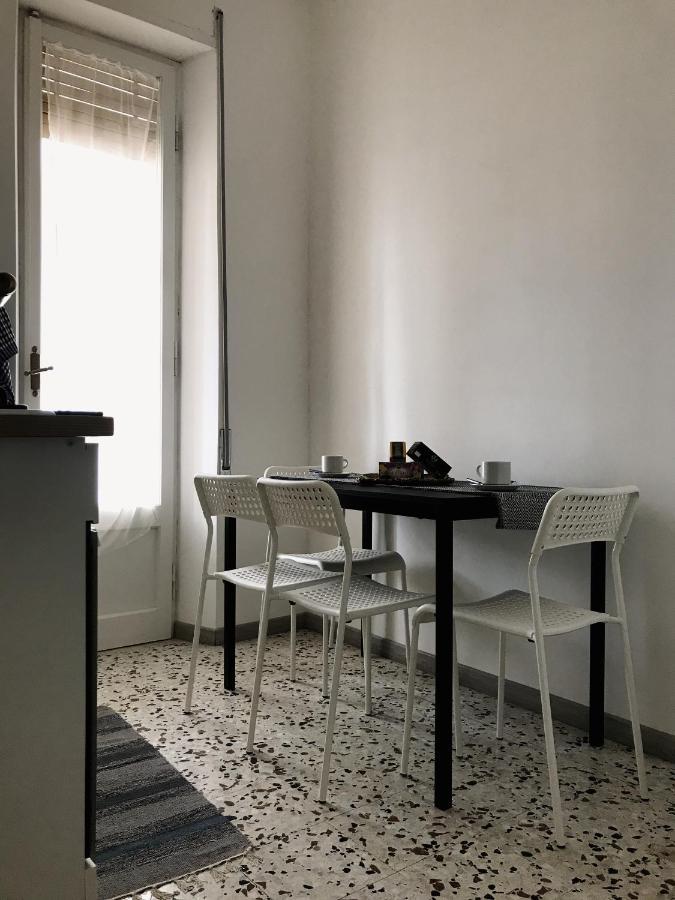 Casa Zi' Peppe Apartment Capranica Bagian luar foto