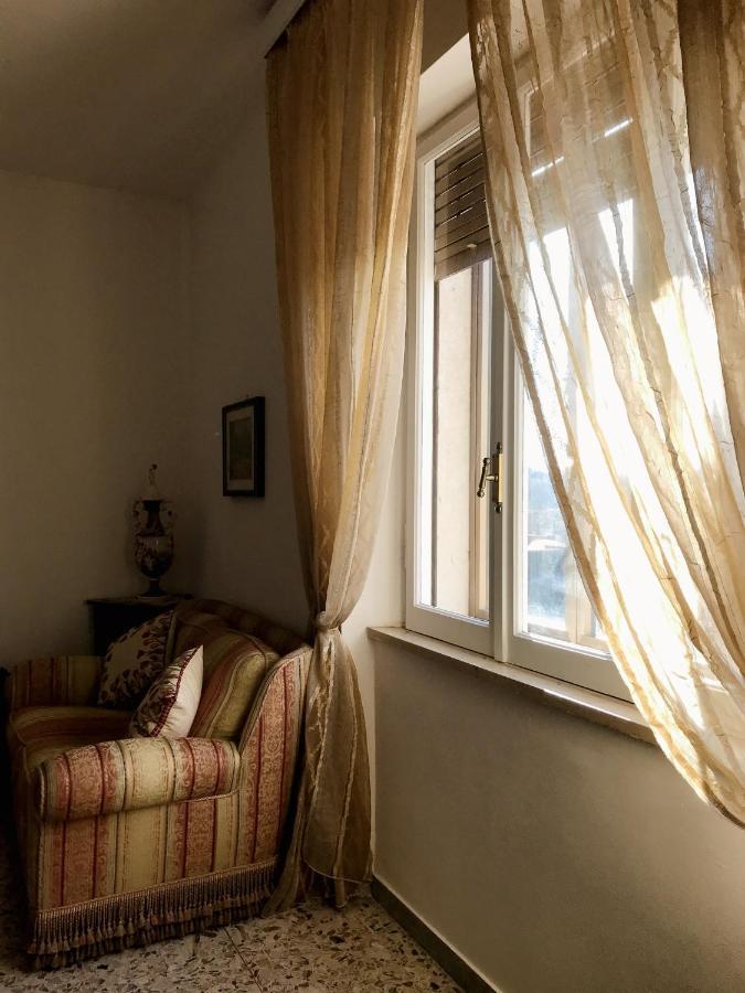 Casa Zi' Peppe Apartment Capranica Bagian luar foto